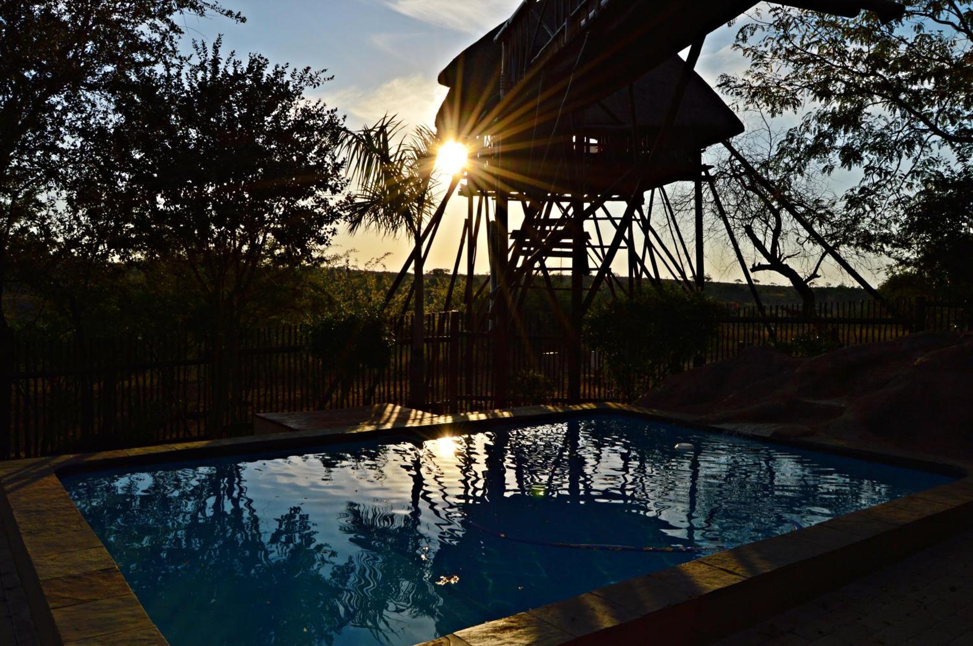 Bona Ngwenya Lodge & Safaris Marloth Park Extérieur photo